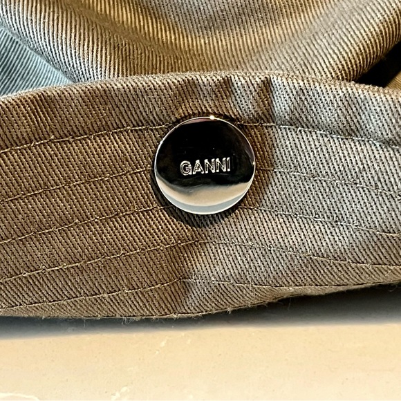 GANNI
Software Heavy Cotton Hat - Picture 8 of 12